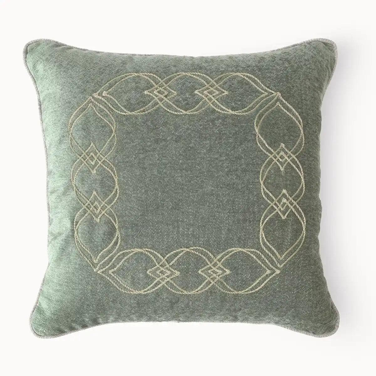 EMBROIDERD CUSHION