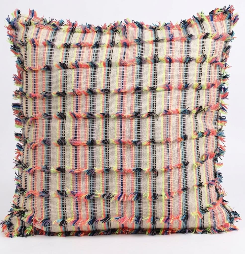 JACQUARD CUSHION